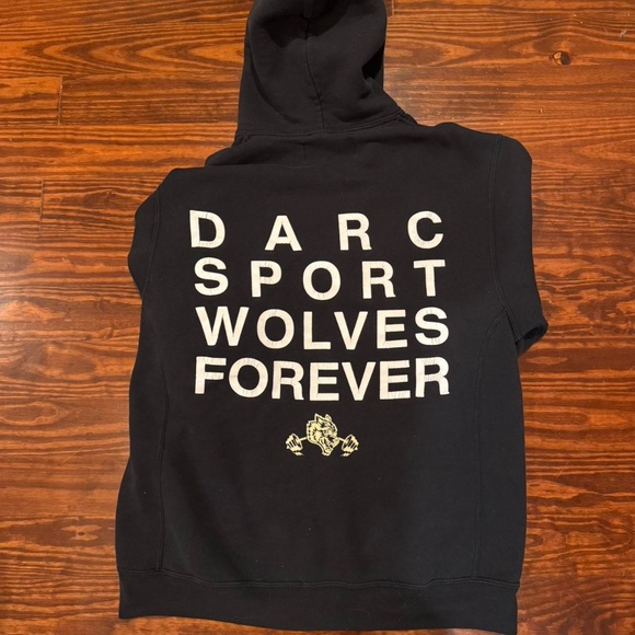 Darc Sport Wolves Forever Men’s Hoodie - Picture 3 of 4